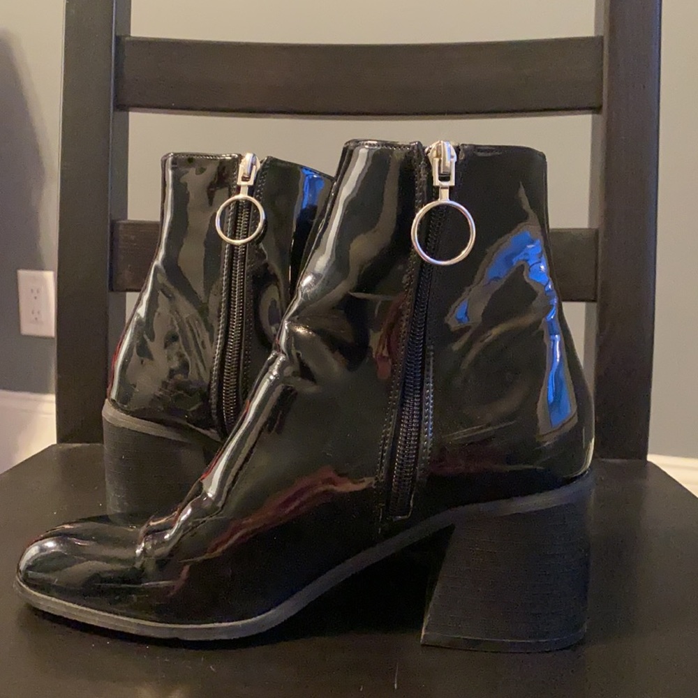 Forever21 boots - Picture 2 of 2